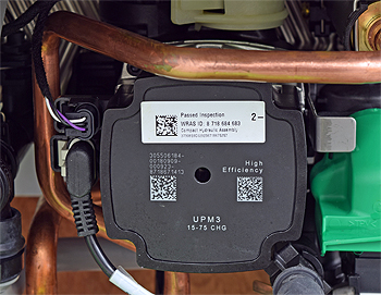 wc greenstar style 8700 j66874 pmp in situ.jpg